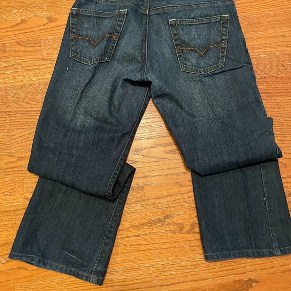 Guess Jeans,  Boot Cut, Button Fly, 30 x30 - Picture 3 of 3